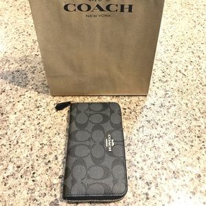 Coach Medium Zip Around Wallet